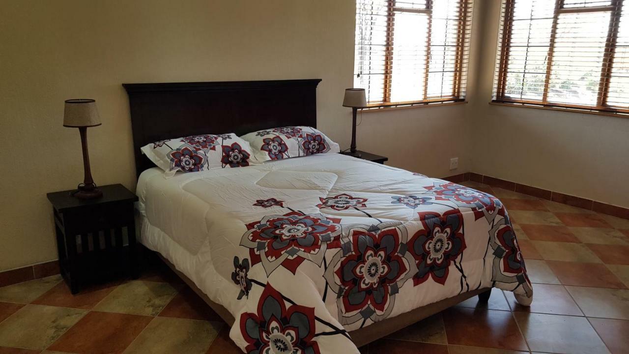 Hornbills Rest Country Home Phalaborwa Exterior photo